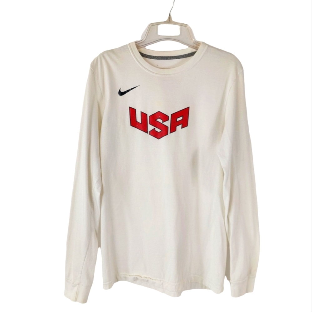 Men’s Nike Regular Fit White Long Sleeve Top